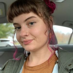 Meet your Posher, Lucie